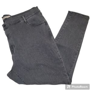 Levi's black 711 High Rise Super Skinny plus size jeans